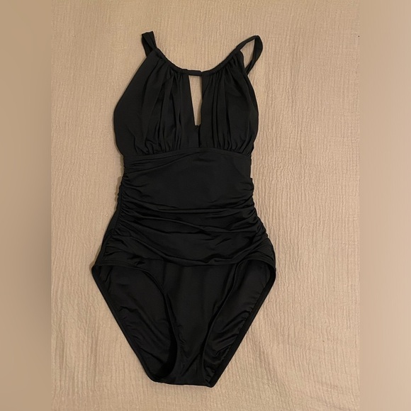 La Blanca Other - La Blanca Elegant Black One Piece Swimwear. Size 8